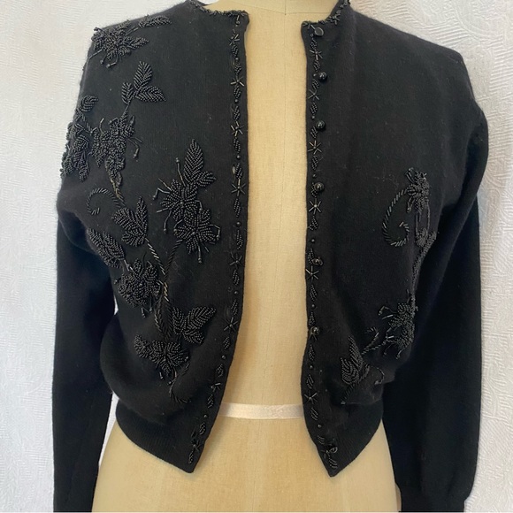 Vintage rare black jet beaded cardigan. XS - Picture 2 of 10